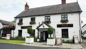 The Bulls Head (Hale Barns)